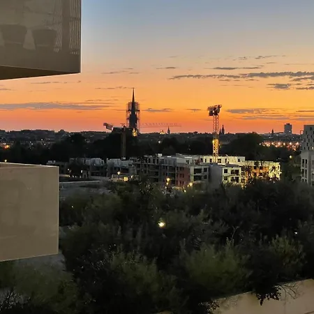 Διαμέρισμα Bright With View And Terrace